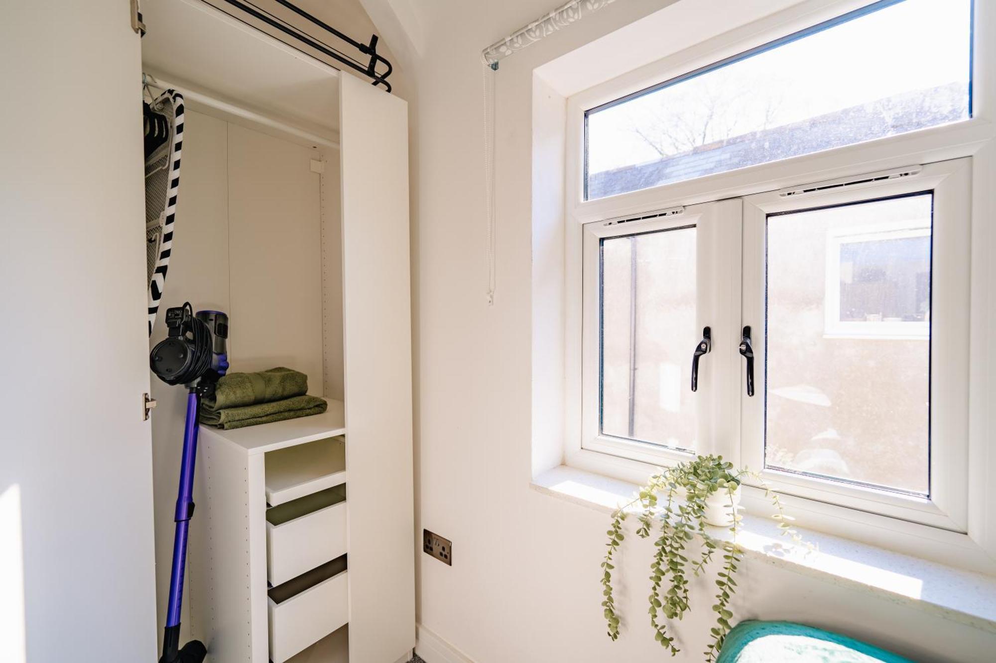 Luxury Apartments In Cardiff City Centre Room photo